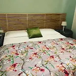 La Maison Di Amelie Pensionat Peschiera del Garda
